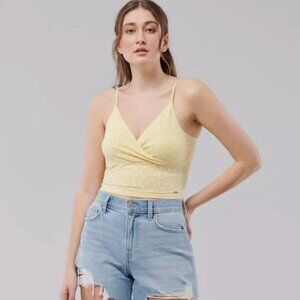 Hollister Must-Have Crop Wrap Cami Yellow Floral XS